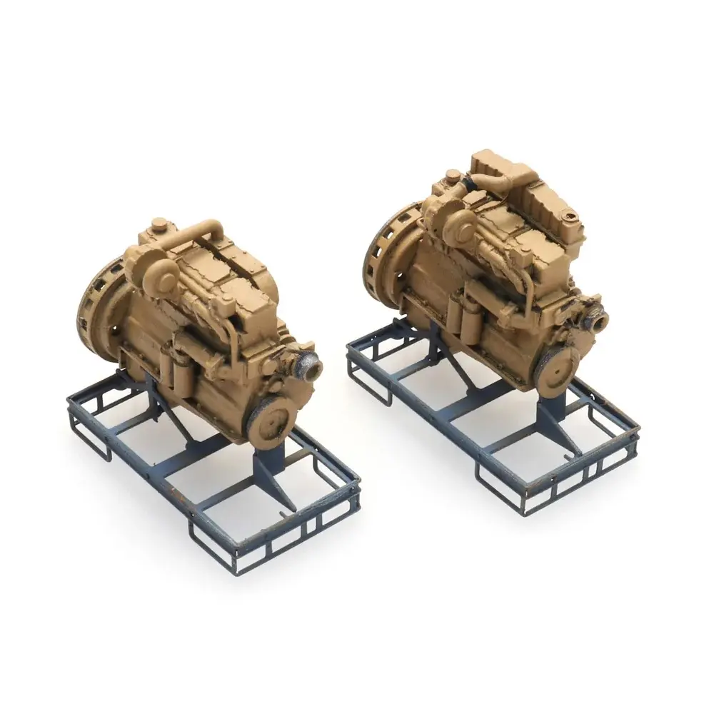 Deux moteurs diesel industriels sur palettes de transport - ARTITEC 316.099 - N 1/160 - 4