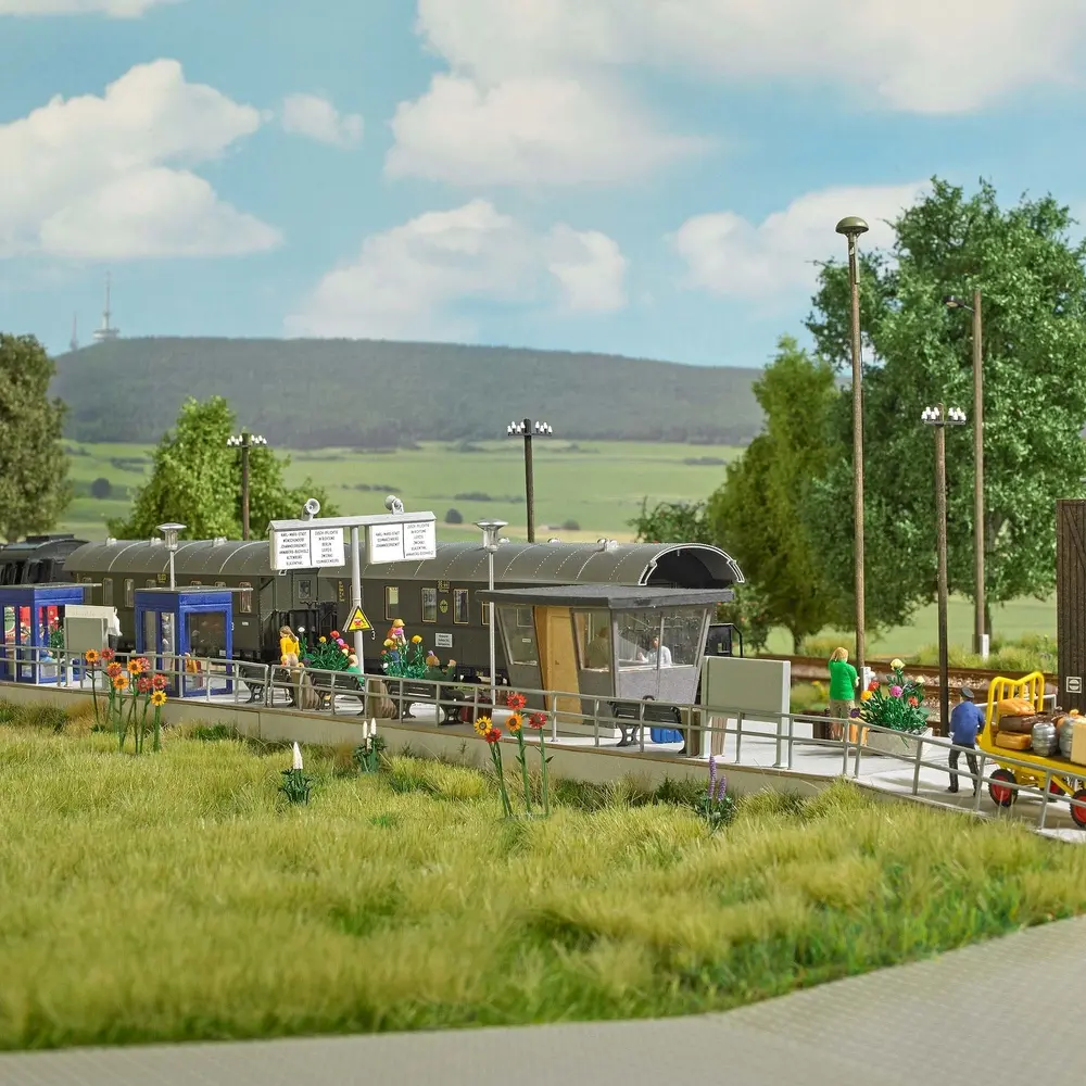 Lot de 2 plateformes avec rampe - Busch 1957 - HO 1/87 - 495 x 64 x 20 mm - 2