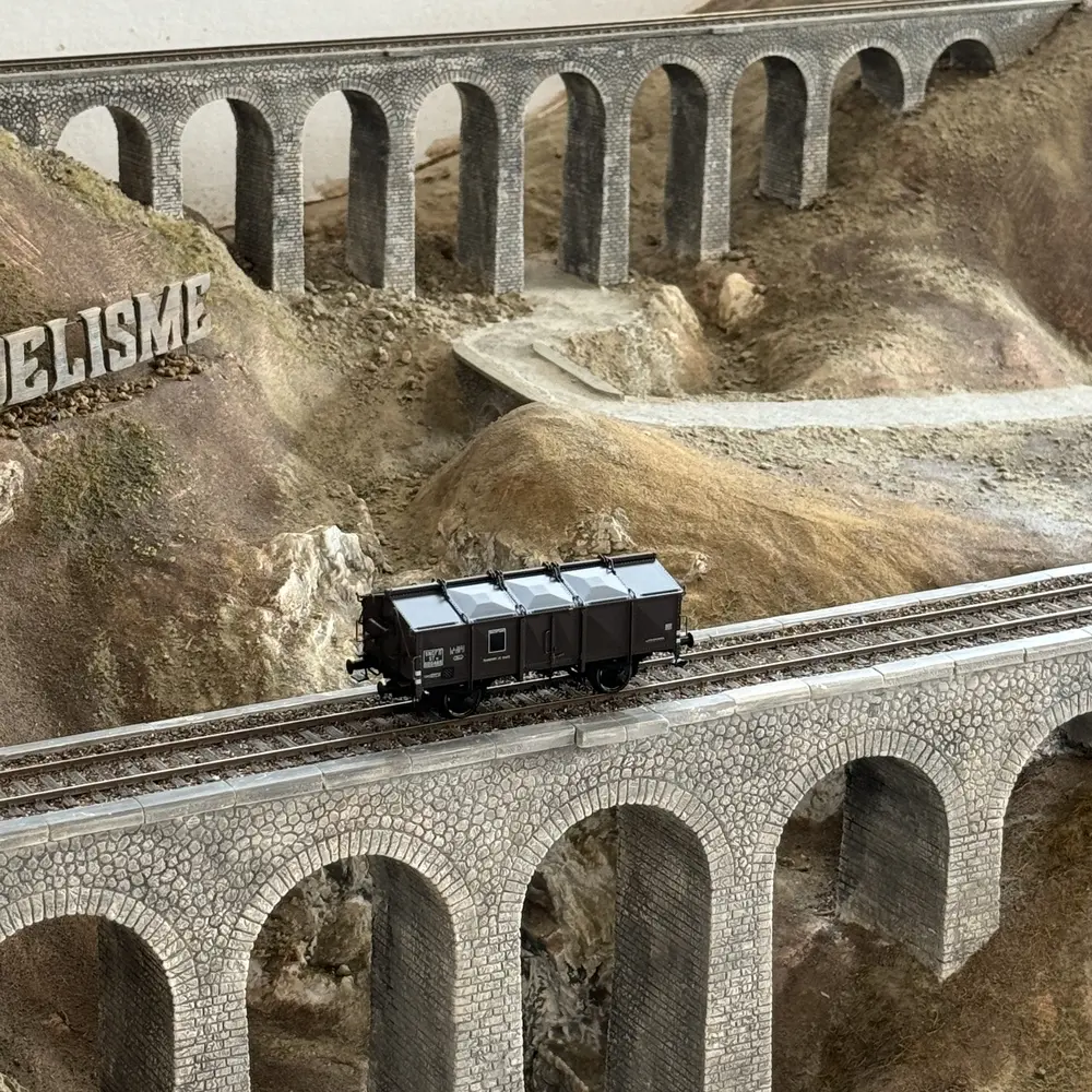 Wagon à toiture rabattable STW - BRAWA 50644 - SNCF - HO 1/87 - EP III - 6