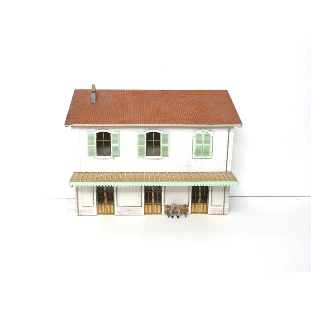 Demi-Gare PLM 3 portes - BOIS MODELISME 101013 - HO 1/87 - 140x70x112mm - 4