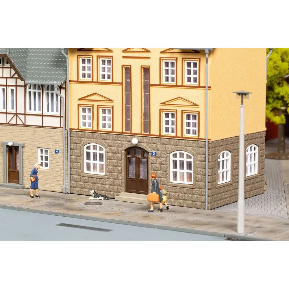 Immeubles résidentiels Bahnhofstraße 2/4 - Auhagen 12354 - HO 1/87 - 3