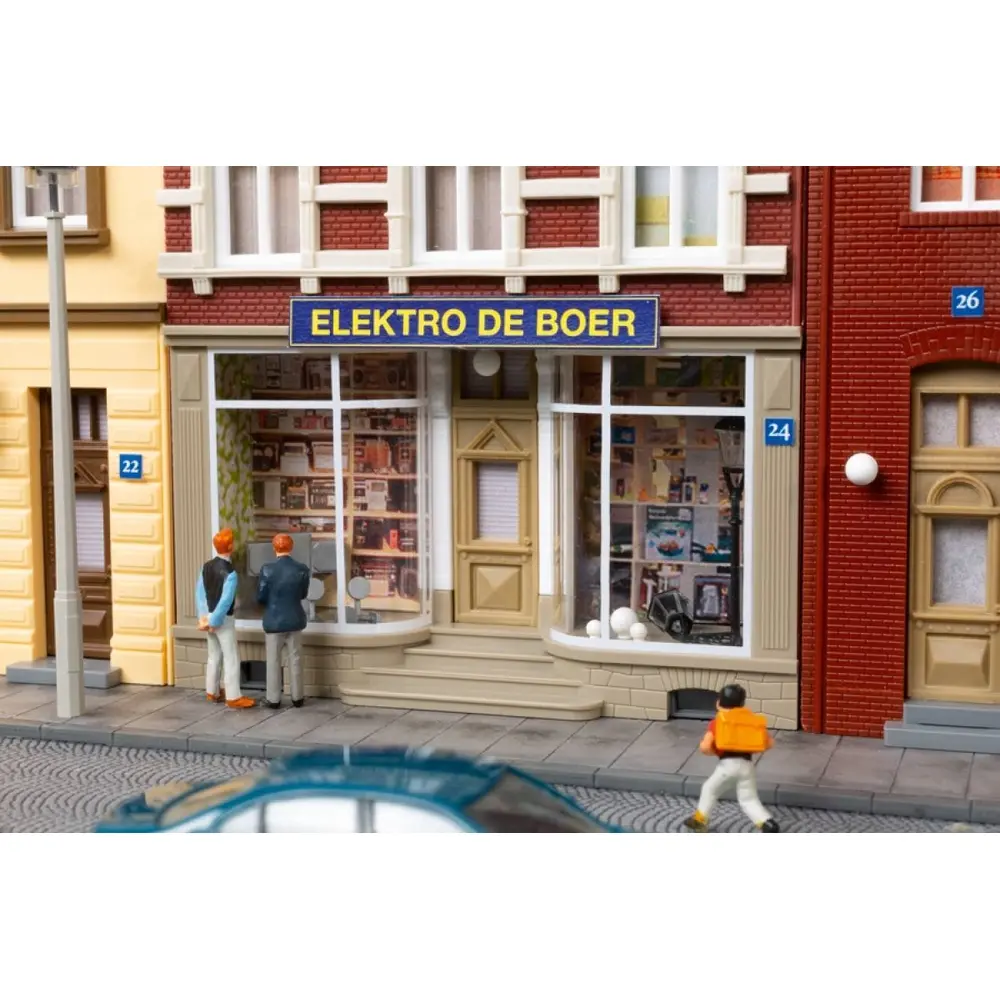 4 maisons en demi-relief SchmidtstraBe AUHAGEN 11467 - HO 1/87 387x45x214mm - 3