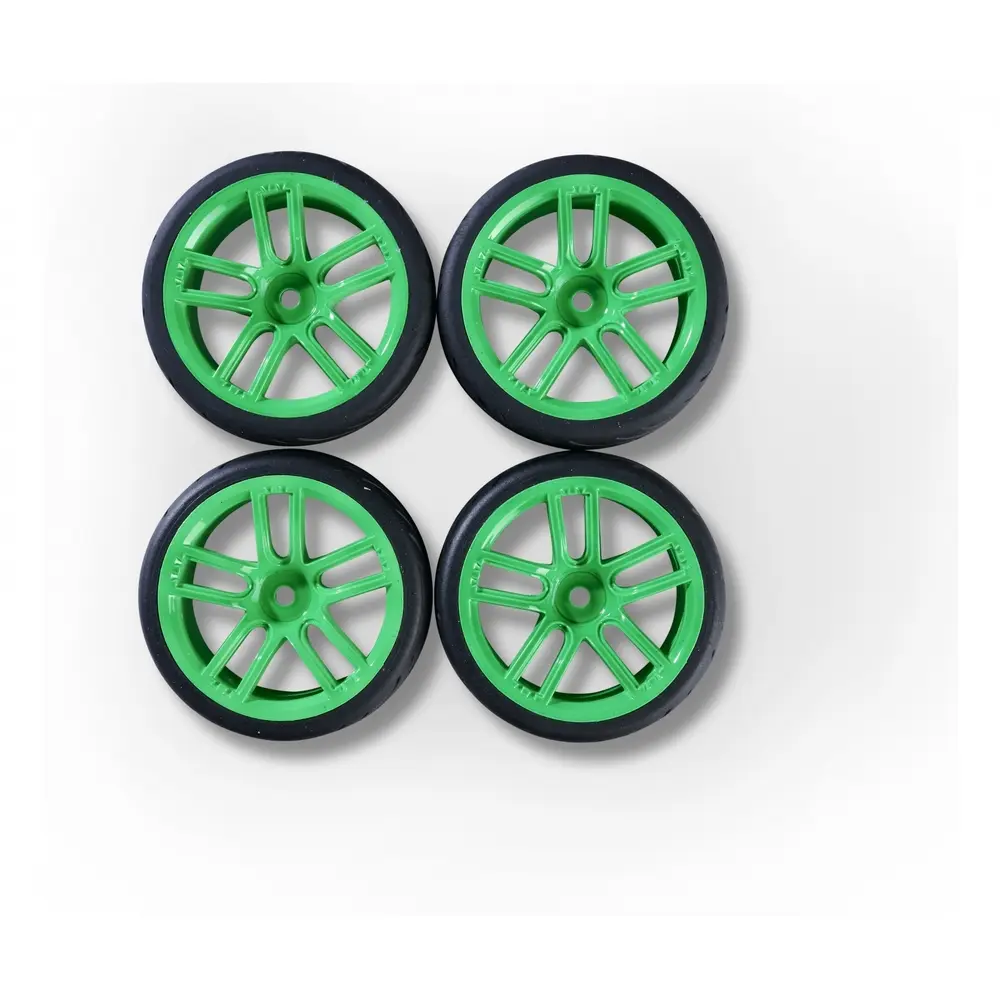 Jeu de 4 roues à 10 rayons vert fluo - Carson 500900194 - 1/10 - 2