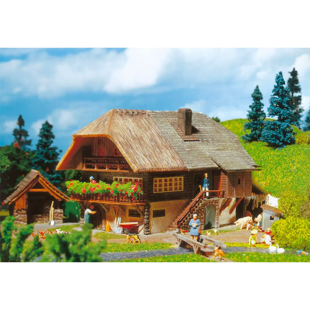 Ferme de la Forêt-Noire avec éclairage - Faller 131324 - HO 1/87 - EP I  - 3