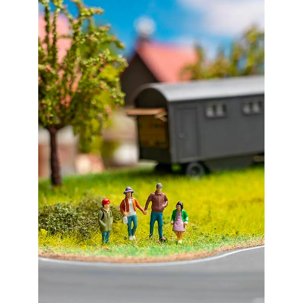 Lot de 7 personnages Parents avec enfants Faller 151666 - HO : 1/87 - 2