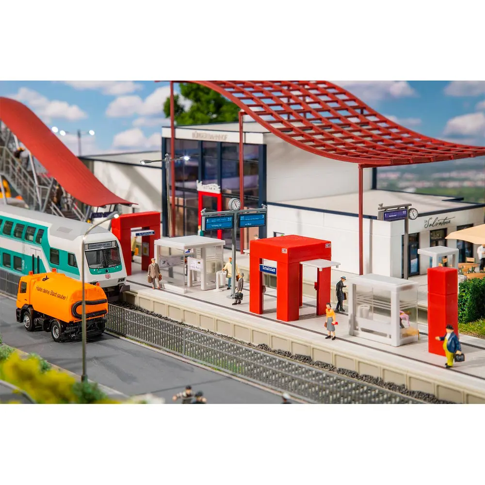 Ensemble "Point d'information de la DB" - FALLER 120302 - HO 1/87 - EP IV - 2