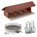 Abri matériel, fosse à lisier et silos à aliments - Faller 130584 - HO 1/87 - EP IV - 2