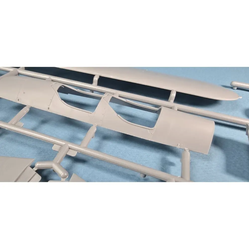 Avion Stearman PT-13/N2S-2/5 Kaydet - ICM 32052 - 1/32 - 10