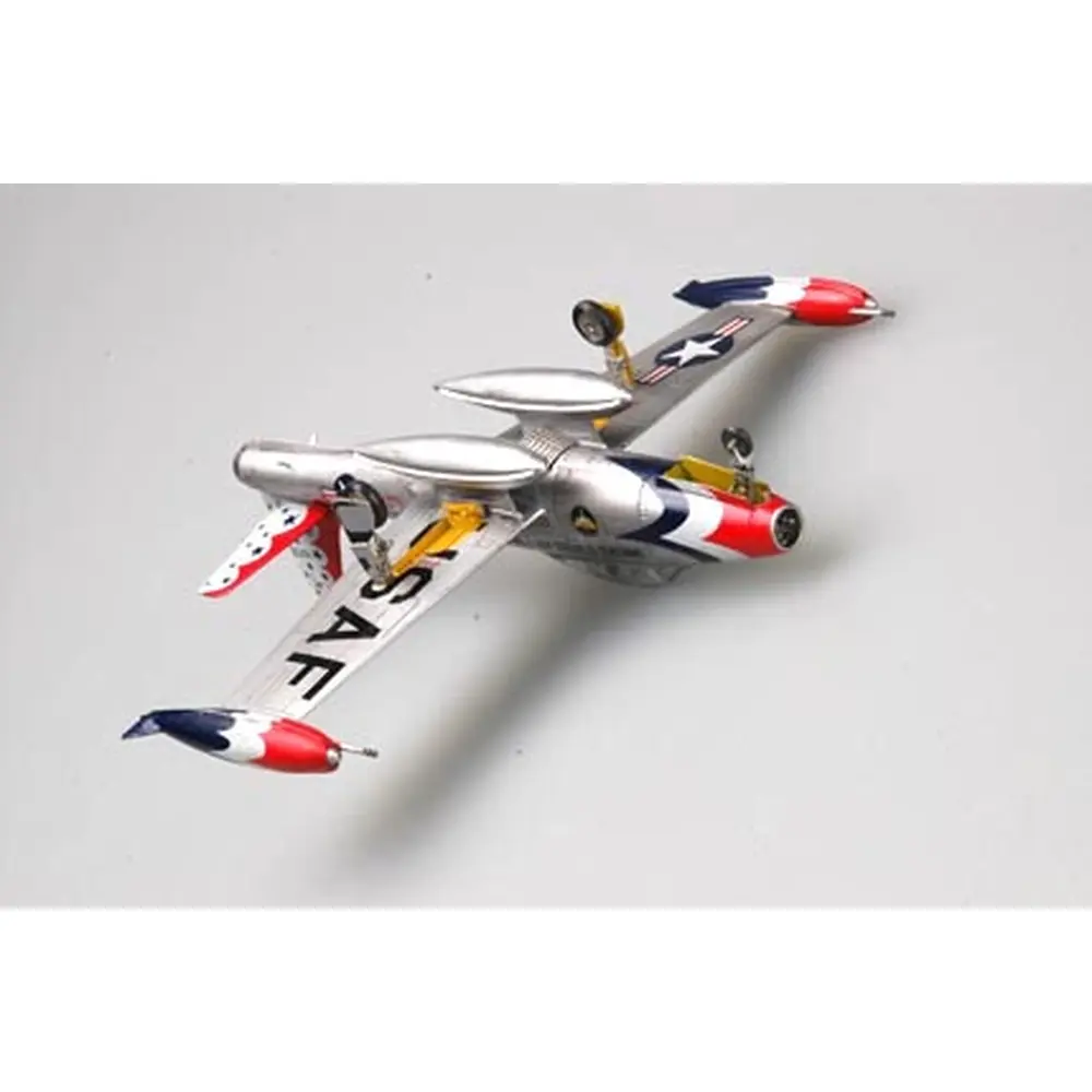 Chasseur Bombardier - F-84G Thunderjet - Hobby Boss 80247 - 1/72 - 7