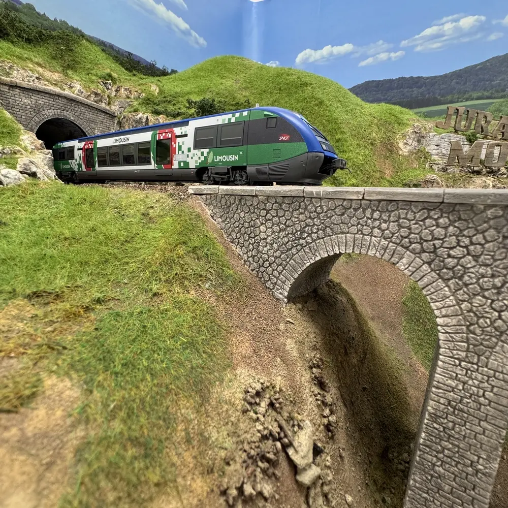 Autorail Diesel X73500 TER Limousin - Jouef HJS2467S- SNCF - HO 1/87 - EP VI - 2R - Digital Sound - 6