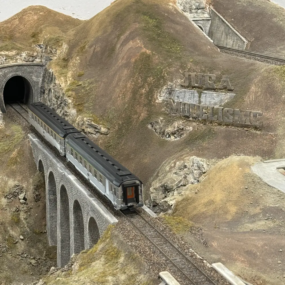 Coffret de 2 voitures DEV Inox - Jouef HJ4176 - HO 1/87 - SNCF - Ep IV - 2R - 7