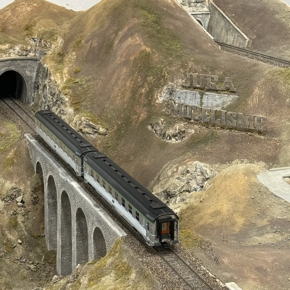 Coffret de 2 voitures DEV Inox - Jouef HJ4177 - HO 1/87 - SNCF - Ep IV - 2R - 6