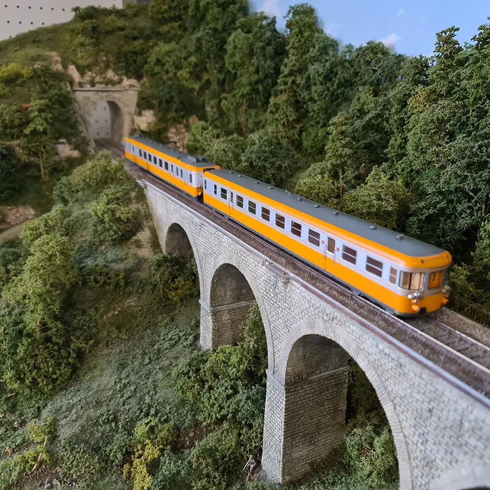 Autorail RGP 2 X 2700 - Jouef HJ2387 - HO 1/87 - SNCF - Ep IV - Analogique - 2R - 5