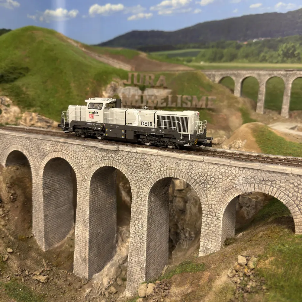 Locomotive diesel Vossloh DE 18 DCC sound - Rivarossi HR 2920S - HO : 1/87 - DB AG - Ep VI - Digital sound - 2R  - 6