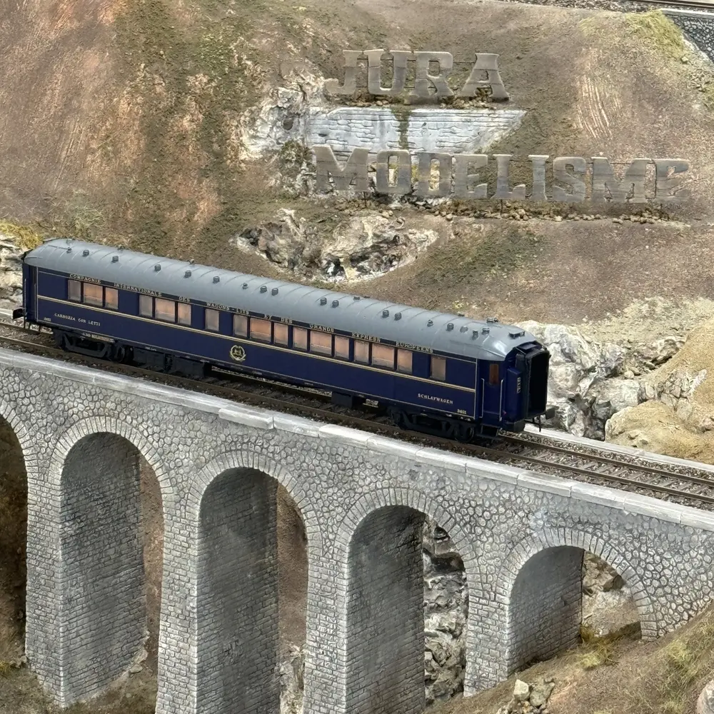 Voiture-lits WL SG20 - LS Models 49149 - HO 1/87 - CIWL - Ep IV - 2R - 5