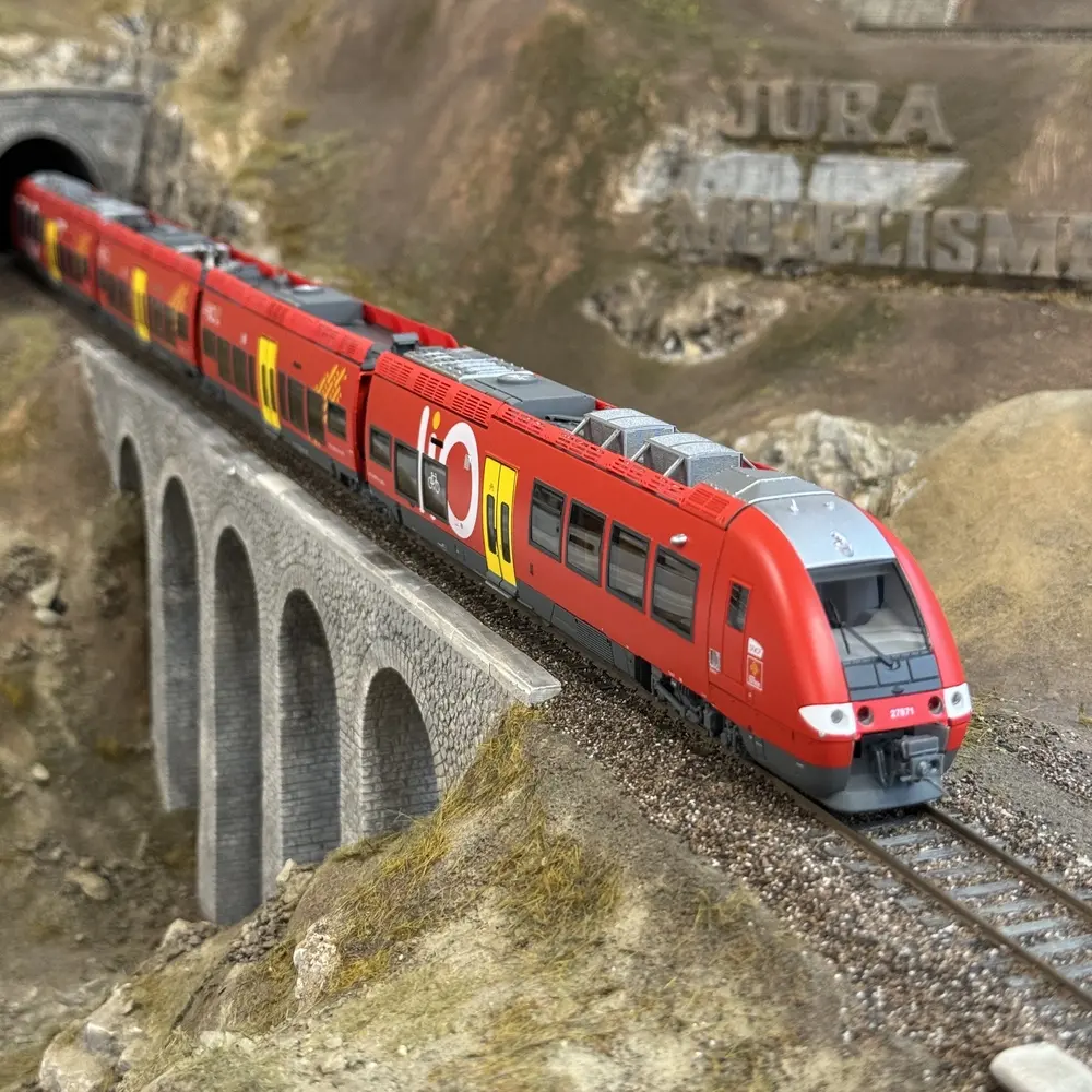 Automotrice électrique AGC Z 27871/27872 LIO - LS Models 10080 - HO 1/87 - SNCF - Ep VI - Analogique - 2R - 7