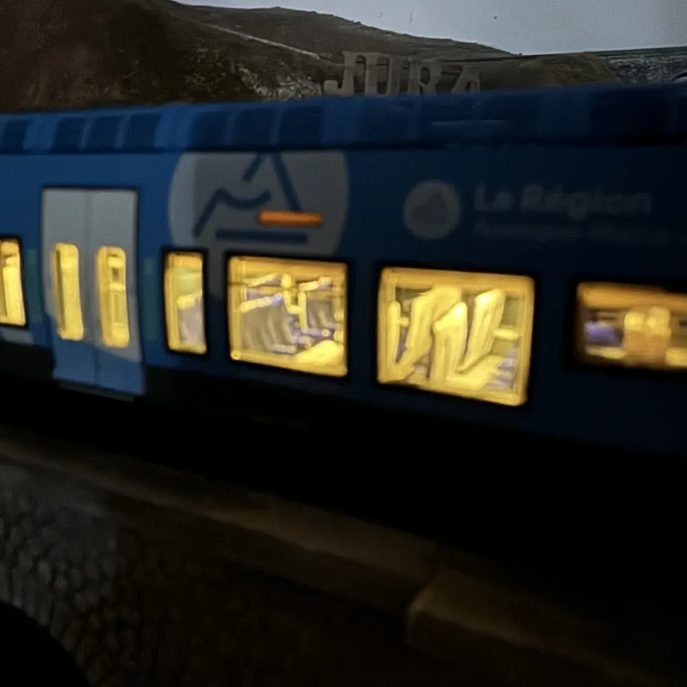 Autorail bimode AGC B81661 / B81662 Auvergne Rhône Alpes - LS Models 10089S - HO 1/87 - SNCF - Ep VI - Digital sound - 2R - 14