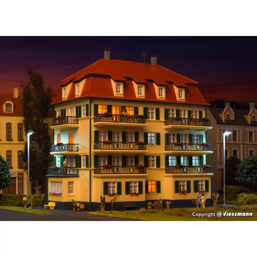 Immeuble d'appartements avec balcon - Kibri 38354 - HO 1/87 - 2