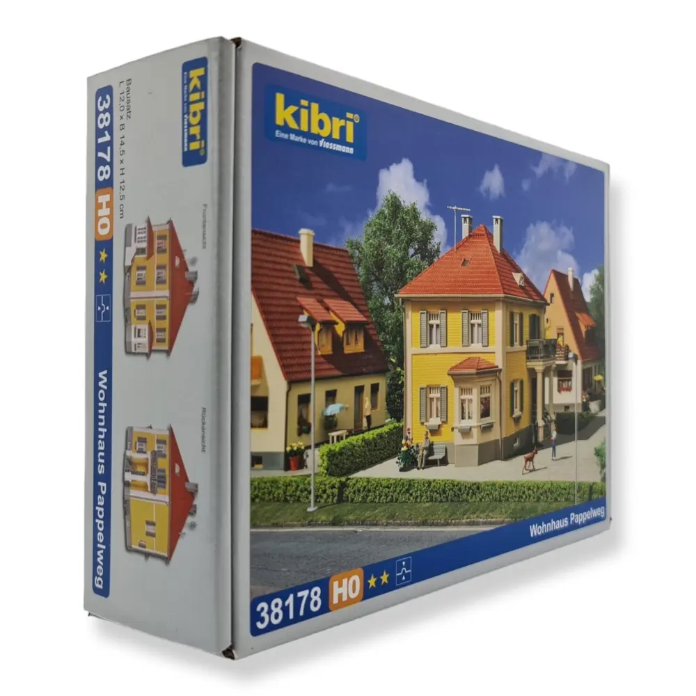 Immeuble/Maison résidentiel KIBRI 38178 - HO 1/87 120x145x125mm - 2