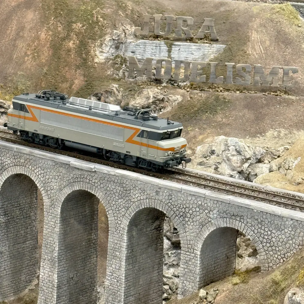 Locomotive électrique BB 7240 - LS MODELS 11707S - EP IV - HO 1/87 - SNCF - ACC SON - 5