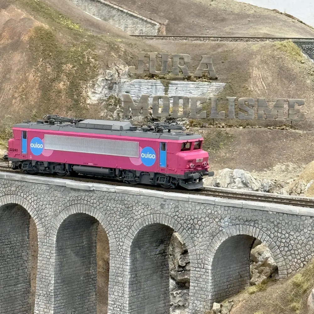 Locomotive électrique BB22240 - LS MODELS 11606S - EP VI - HO 1/87 - SNCF - ACC SON - 5