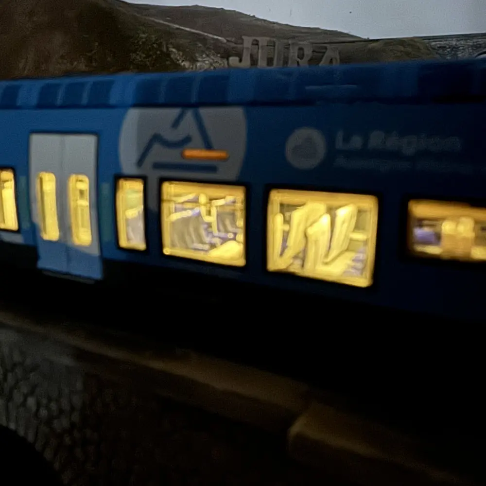 Autorail bimode AGC B 81661/81662 AURA - LS Models 10589S - HO 1/87 - SNCF - Ep VI - Digital sound - 3R - 11