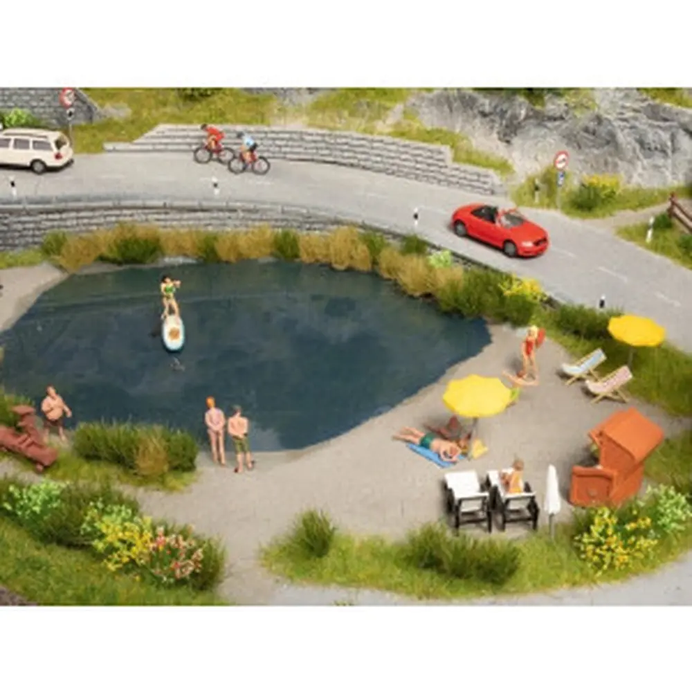 Pack de 6 personnages avec accessoires NOCH 16205 - HO 1/87 - Thème Baignade - 2
