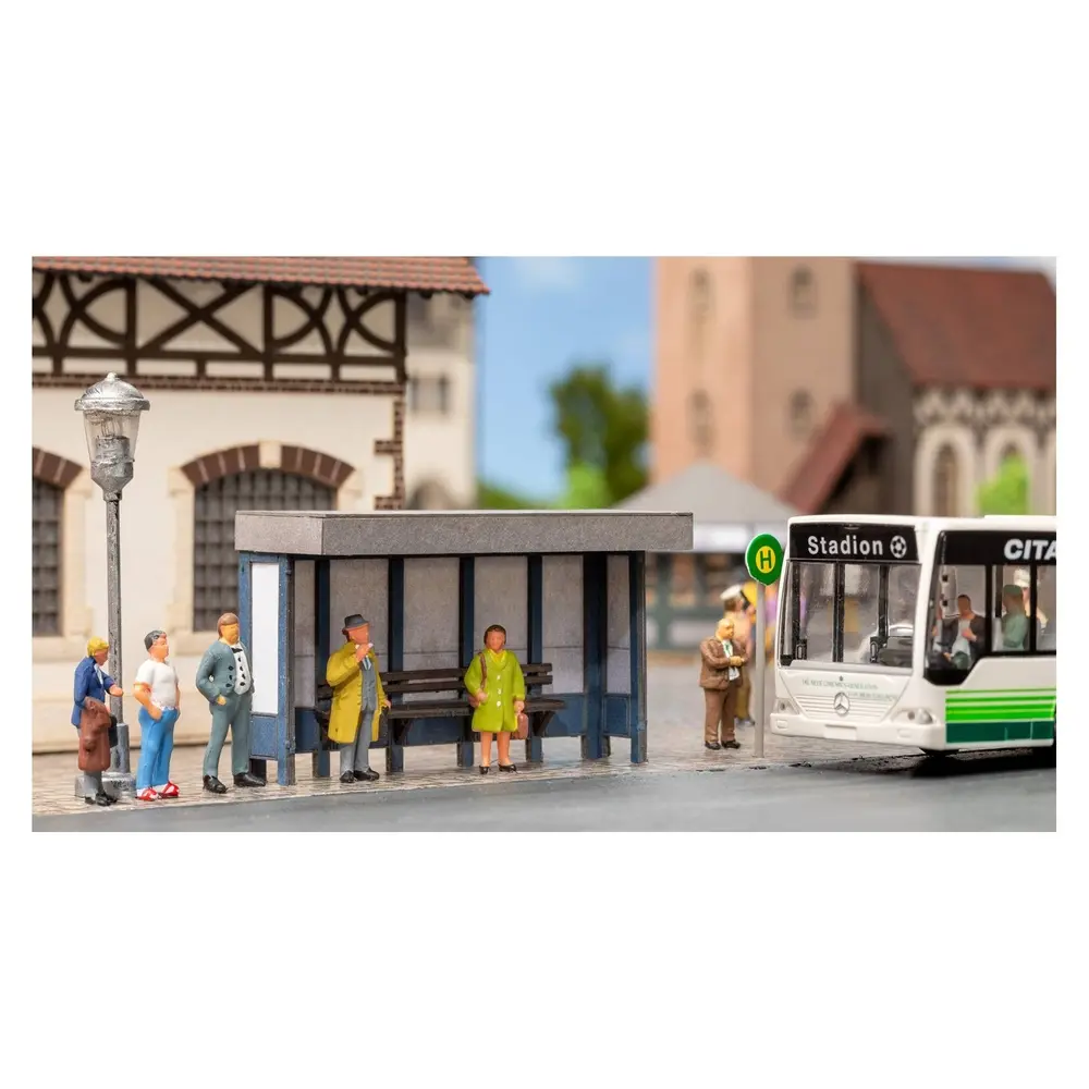 Arrêt de bus NOCH 14390 - LaserCut - HO 1/87 - 68x28x33mm - 2