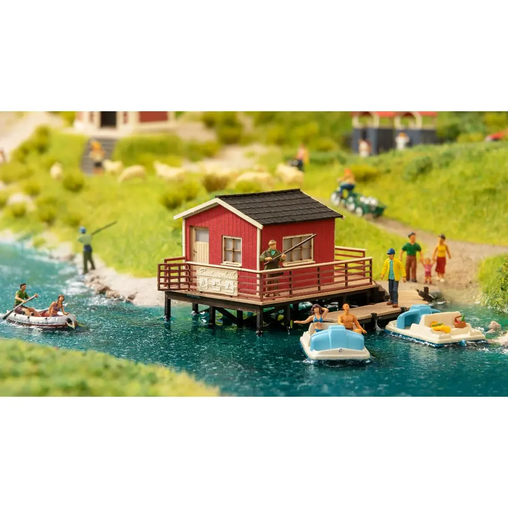 Un bâtiment "location de bâteau" NOCH 14259 - HO 1/87- 92x73x53 mm - 2