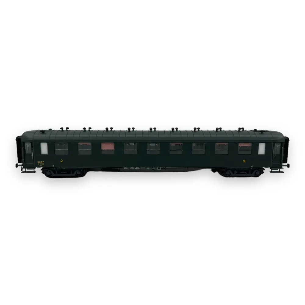 Voiture OCEM seconde classe B9 livrée verte châssis gris, toit et bouts verts avec marquage 1964 - Models World 40206 - HO : 1/87  - 3