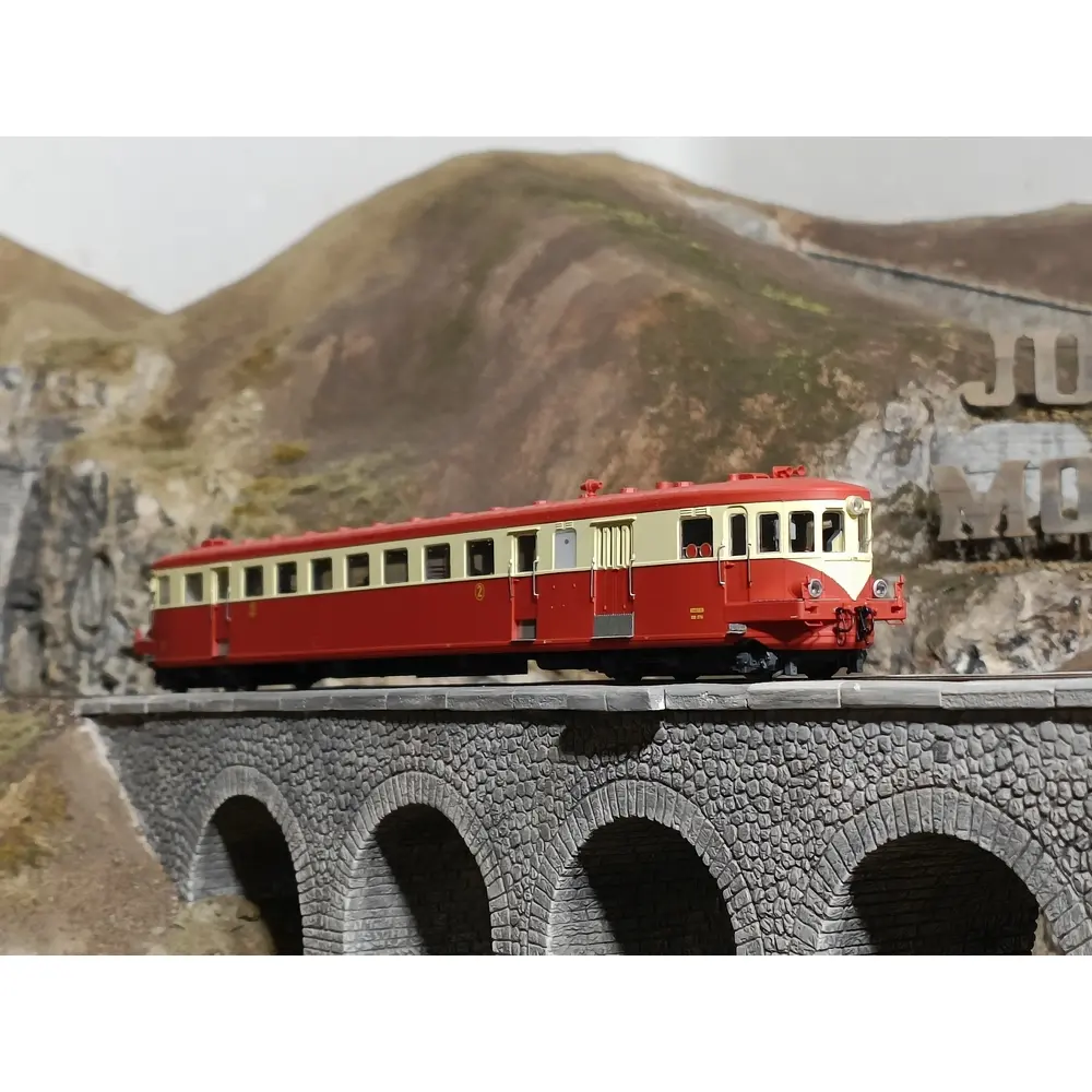 Autorail diesel De Dietrich X-3715 - MISTRAL 21-05-G003 - SNCF - HO 1/87 - IV - 5