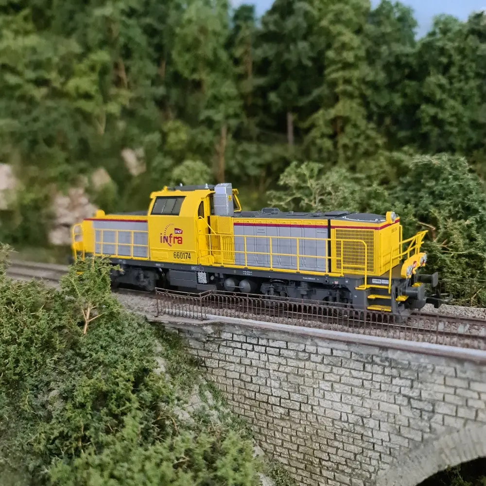 Locomotive diesel BB 60000 INFRA - Piko 96488 - HO 1/87 - SNCF - Ep VI - Analogique - 2R - 4