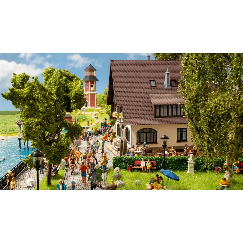 Taverne avec jardin à bière NOCH 66401 - HO 1/87 - 189x172x185mm - 3