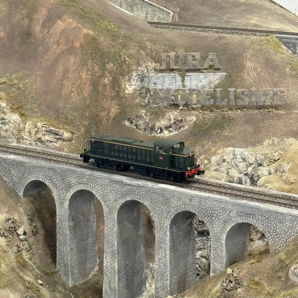 Locomotive Diesel 040 DE 4 - Analogique - REE MODELES JM012 - SNCF - HO - EpIII - 5