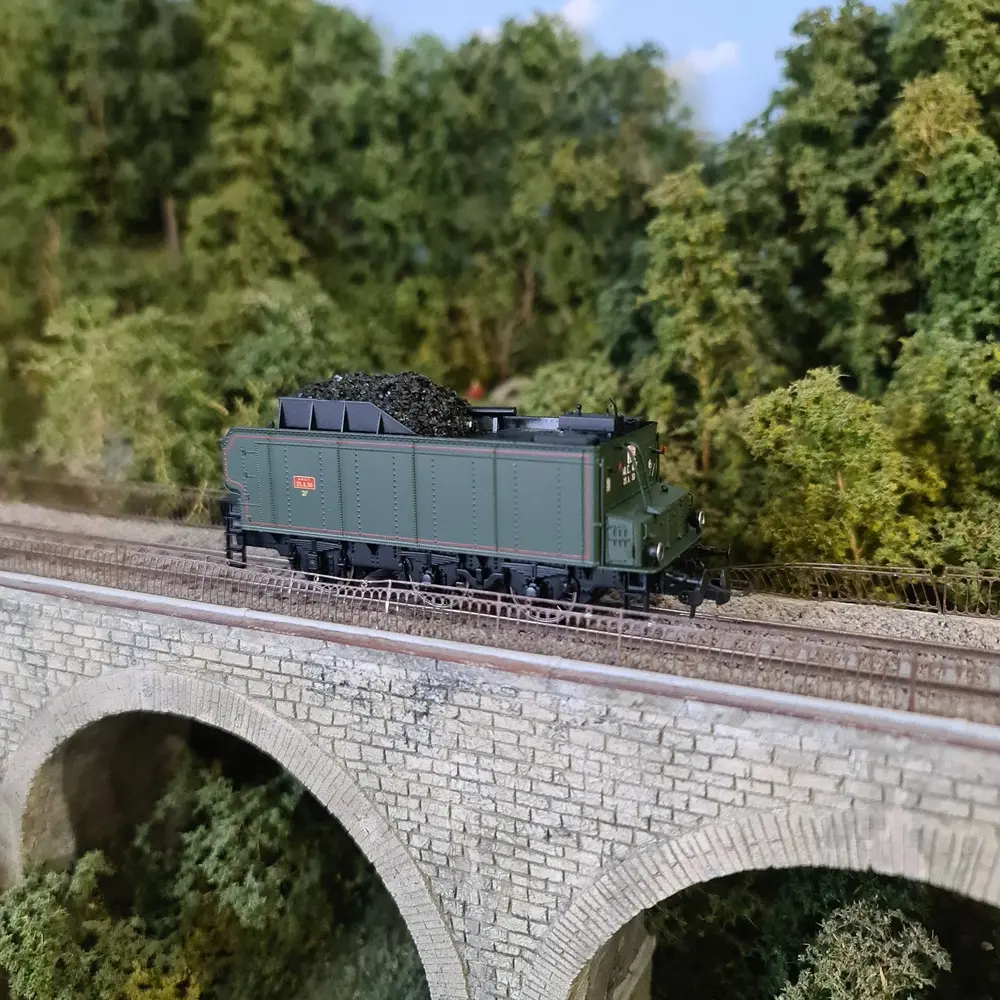 Tender 25 m3 25 A 50 - Vert - Pour Décor - REE MODELES MB139 - SNCF - EP. III - HO 1/87 - Analogique  - 4