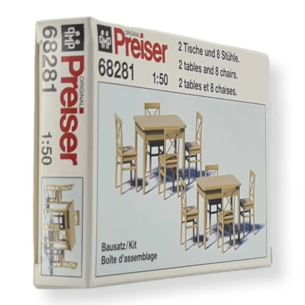 Lot de 2 tables et 8 chaises en bois PREISER 68281 - Échelle 1/50ème - 2