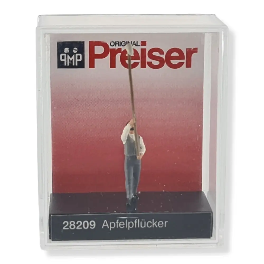 Un cueilleur de pommes avec son outil PREISER 28209 HO 1/87 - 2