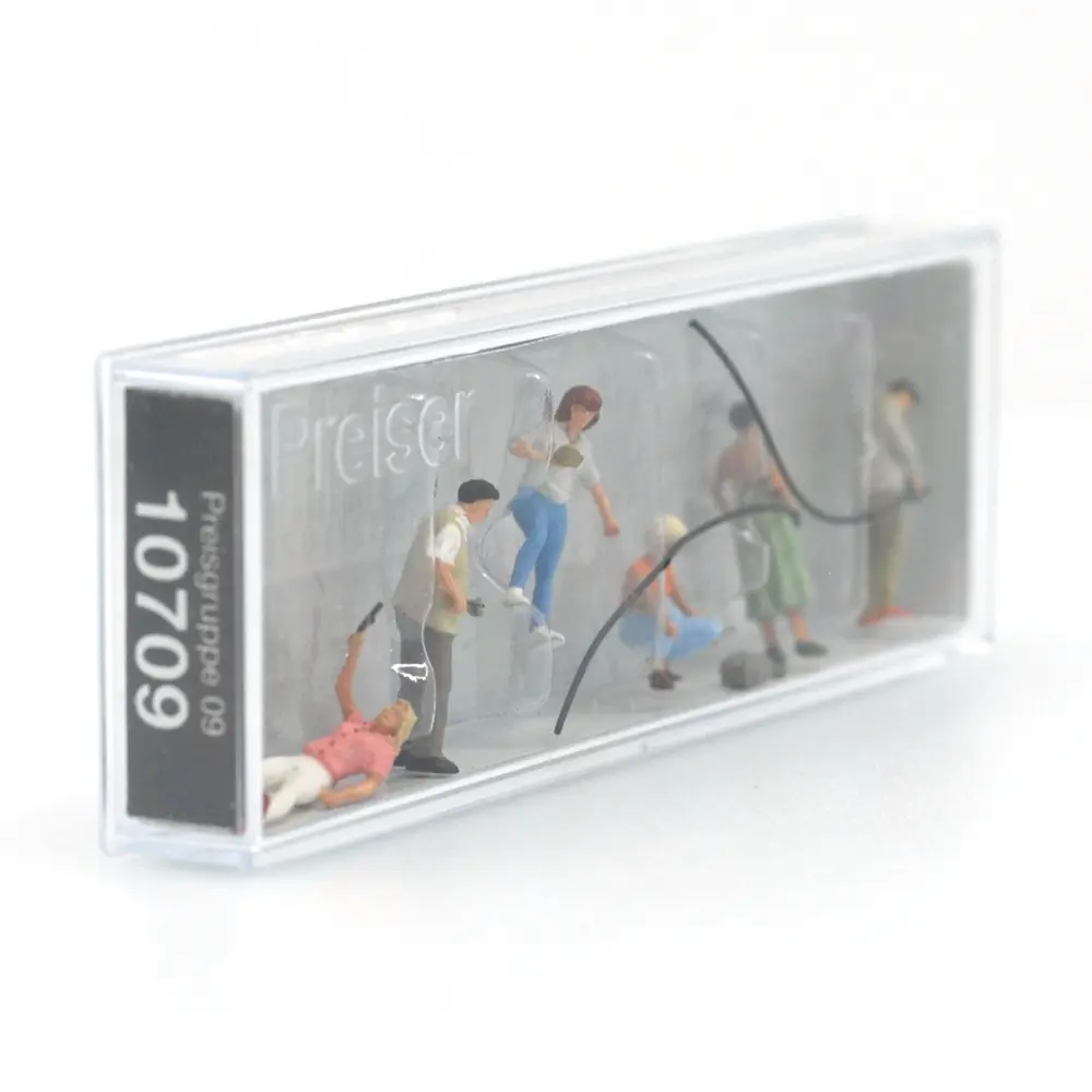 Lot de 6 personnages dans une station service - Preiser 10709 - HO 1/87 - 2