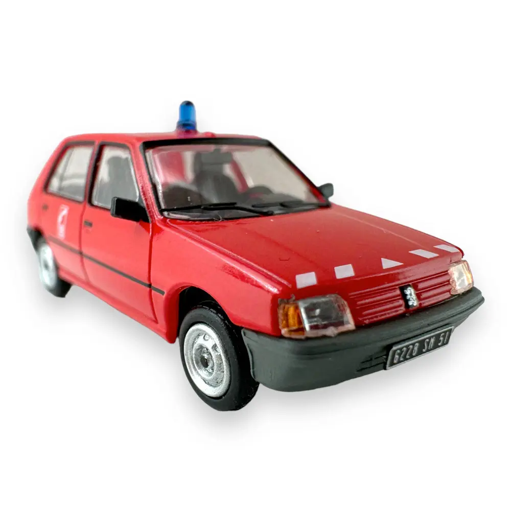 Voiture Peugeot 205 GE Pompier 18 - Ree Modèles CB-154 - HO 1/87 - 2