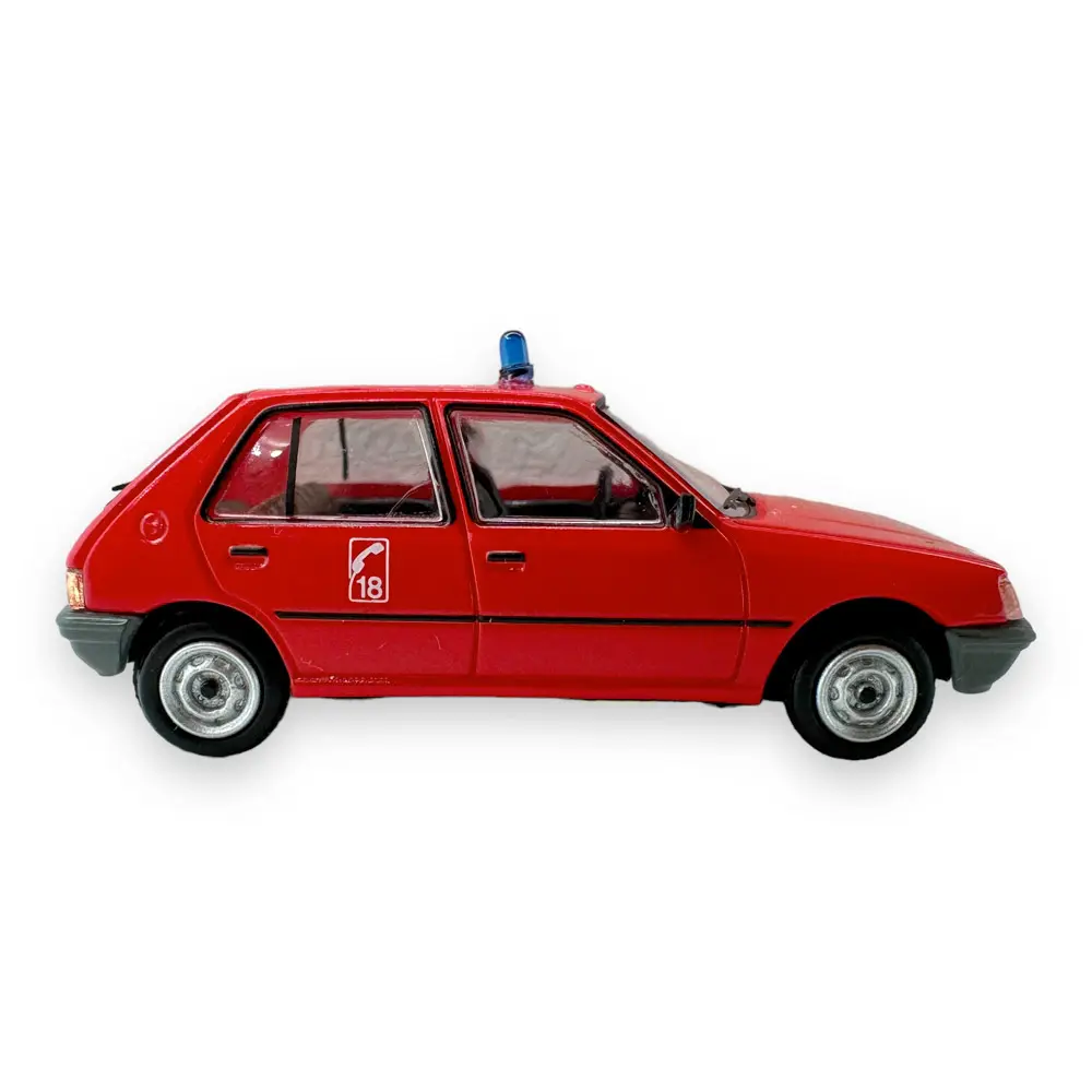 Voiture Peugeot 205 GE Pompier 18 - Ree Modèles CB-154 - HO 1/87 - 3