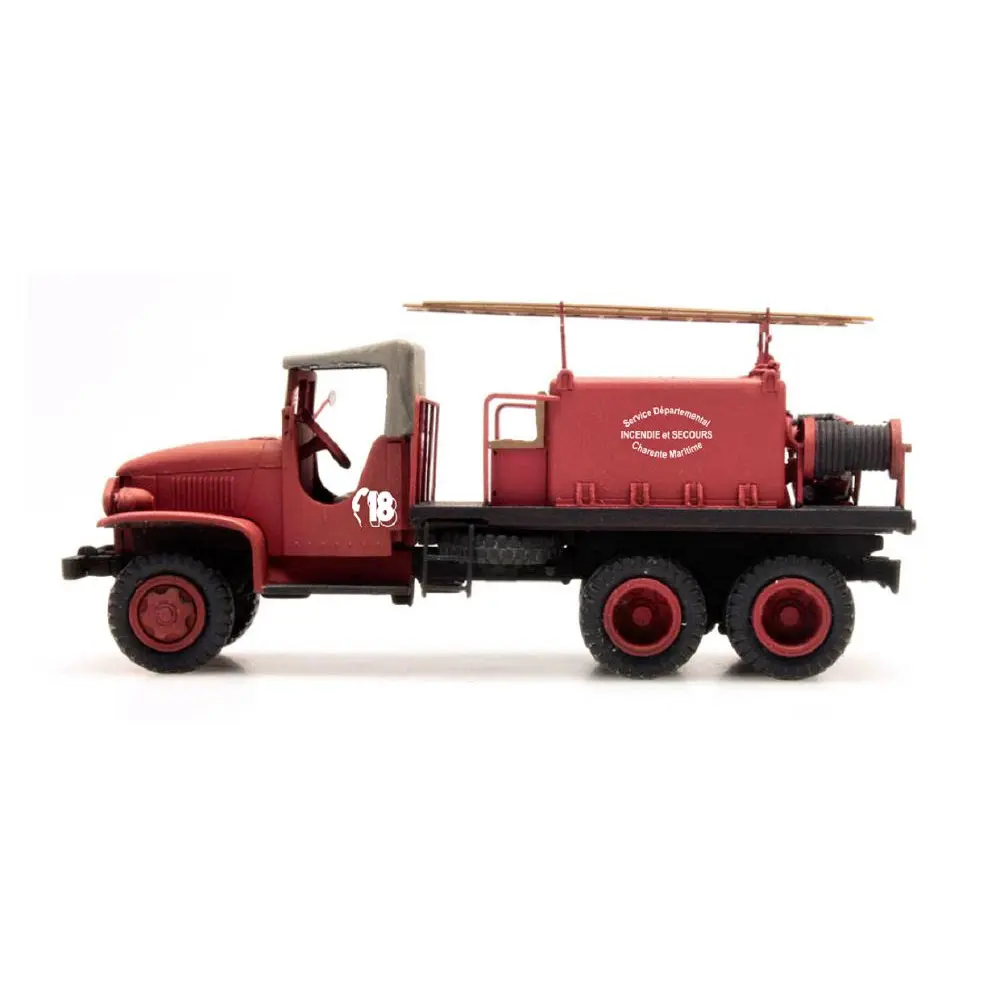 Camion de Pompier GMC "CHARENTE MARITIME" - REE MODÈLES CB-084 - HO 1/87 - 2