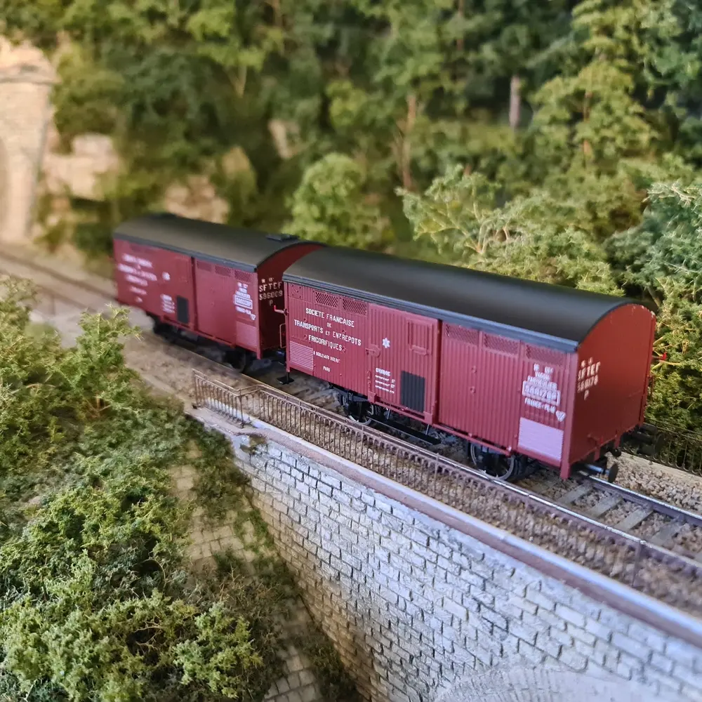 Set 2 Wagons ISOTHERME Ex-primeur rouge sideros REE MODELES WB763 - PLM HO 1/87 - 5