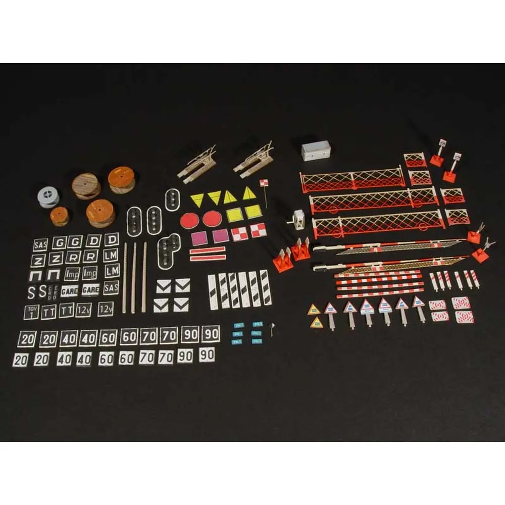 Éléments Stockés de District - Régions et Compagnies VOI018 - HO 1/87 - 2