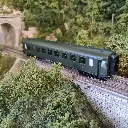 Une voiture OCEM RA B9 verte - REE MODELES VB383 - SNCF - HO 1/87 - Ep IIIB - 5