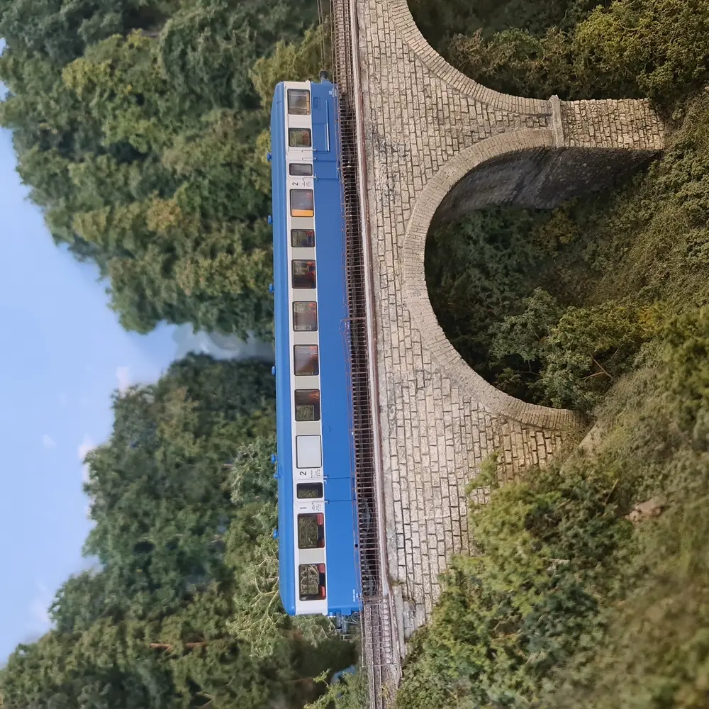 Remorque XR-8285 Modernisée Bleue "DIJON" REE MODELES VB448AC - SNCF - HO 1/87 - 5