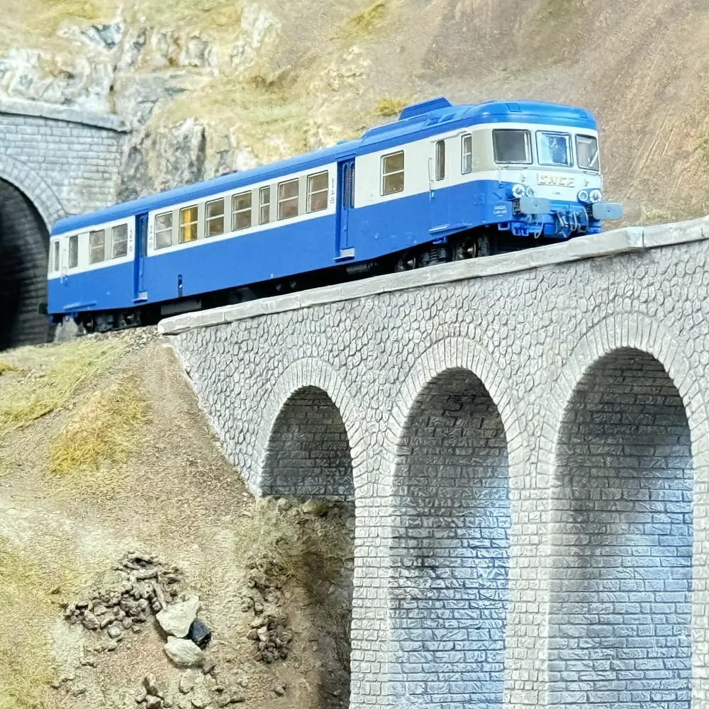 Autorail diesel X-2816 - REE Modèles MB163SAC - HO 1/87 - SNCF - EP IV-V - 14