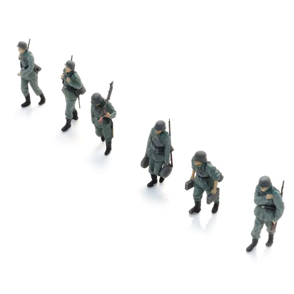 Infanterie de la Wehrmacht en marche vers la ligne de front - 6 personnages - ARTITEC 5720005 - 1/72 - 3
