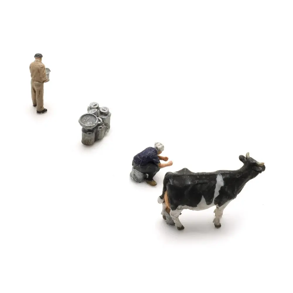 Agriculteurs traitant une vache, prêt à l'emploi - Artitec 5120017 - TT 1/120 - 7