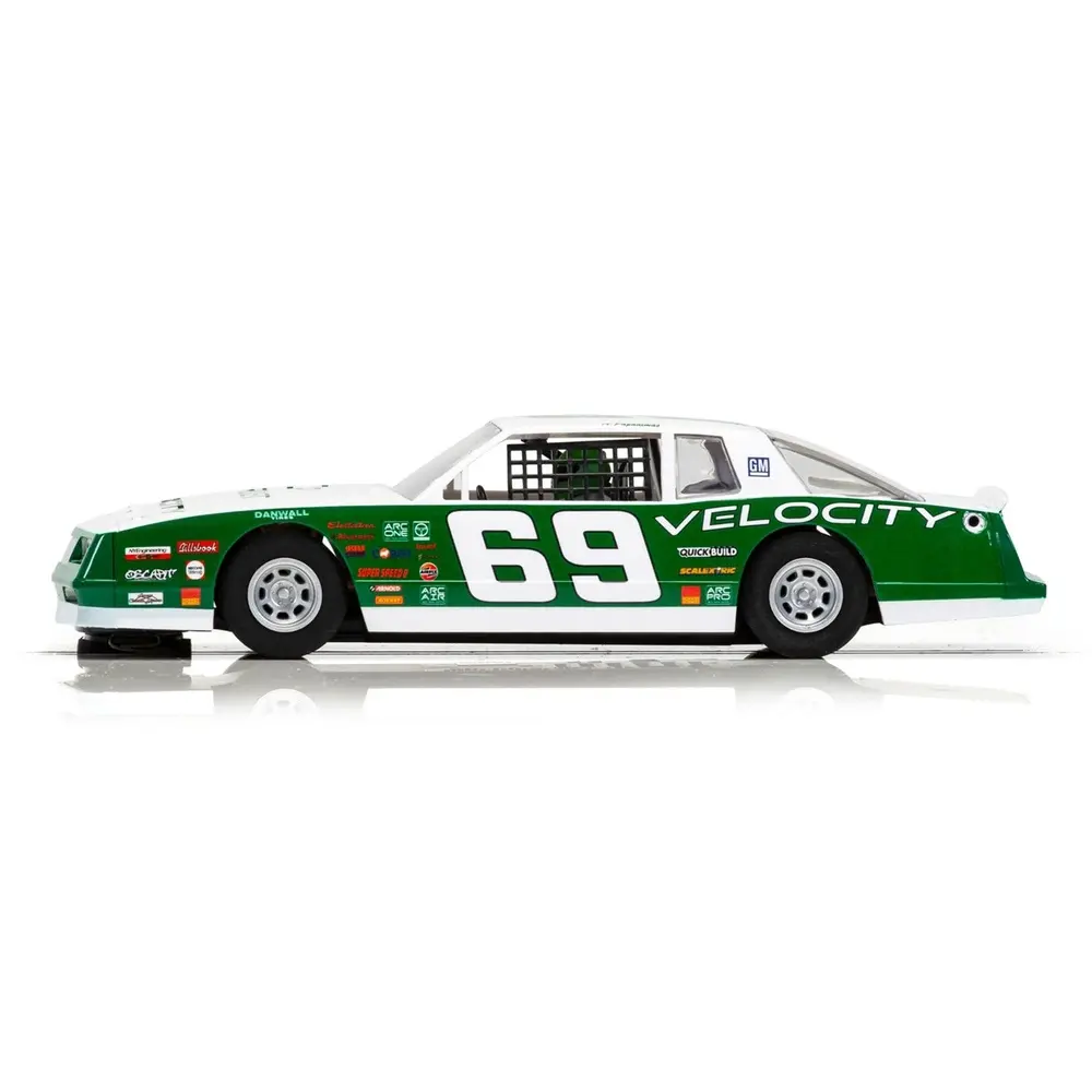 Chevrolet Monte Carlo 1986 N°69 - Scalextric C3947 - I 1/32 - Analogique - 3