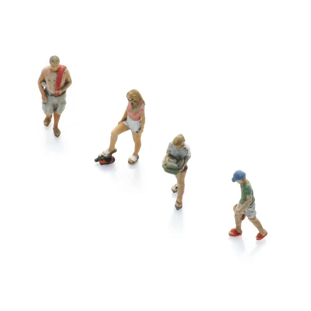Lot de 4 personnages faisant la vaisselle - La vie en camping - ARTITEC 5160014 - N 1/160 - 3